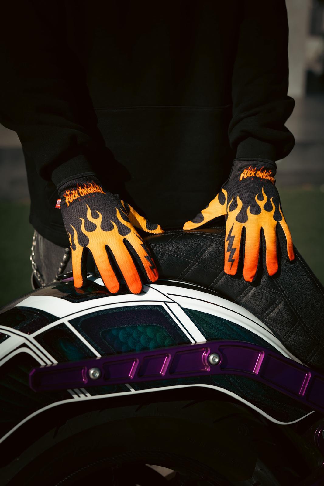 FOB Flames Gloves